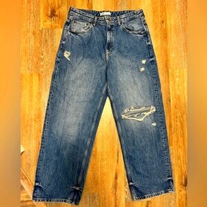 Brand New Zara Baggy Jeans (Size 32) ✨